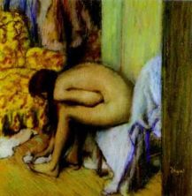 Haga click para ver la imagen ampliada nude wiping her foot.jpg